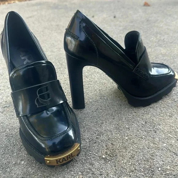 KARL LAGERFELD // PARIS VIRNA HIGH HEEL BLACK PATENT LEATHER SHOE BRAND NEW!! - Picture 2 of 7